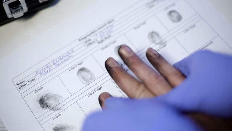 how to remove a police blotter from the internet