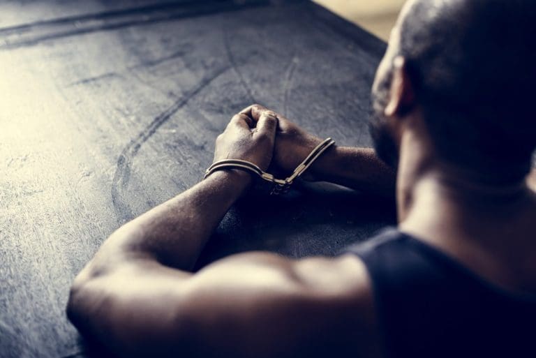 How do you find out if someone has a criminal record for free