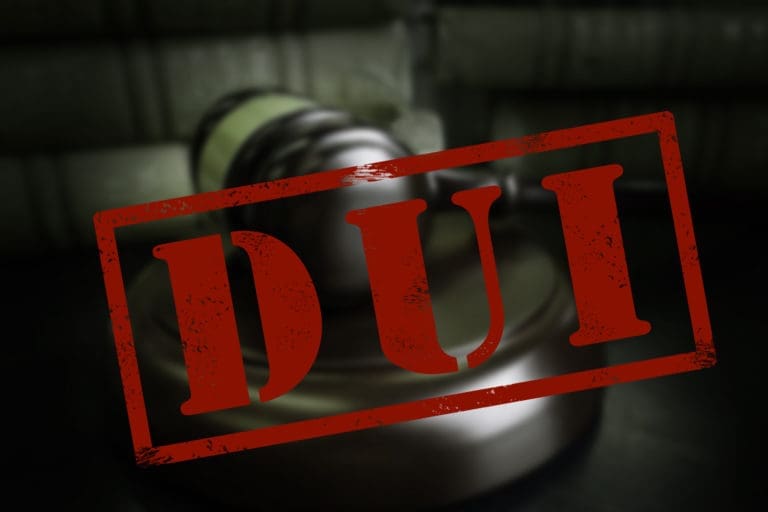 An image of a gavel with the word dui on it.
